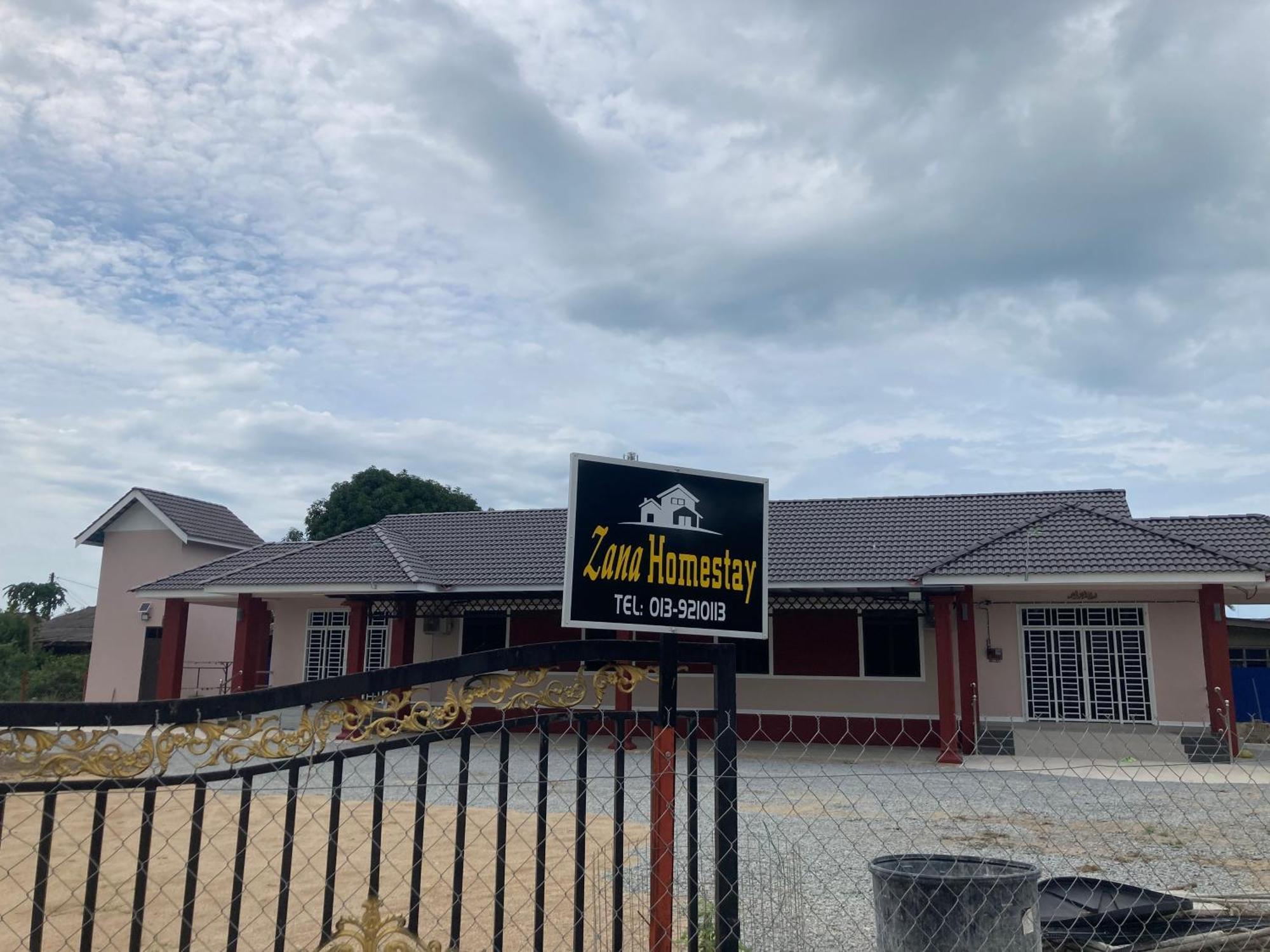 Zana Homestay Pasir Puteh Exterior foto